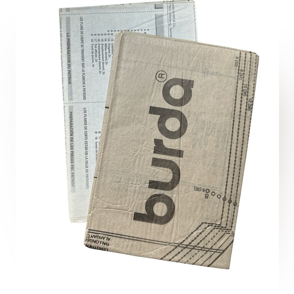 Vintage Y2K, uncut, factory folded Burda jacket pattern 8905, size 6-18 - Picture 2 of 3